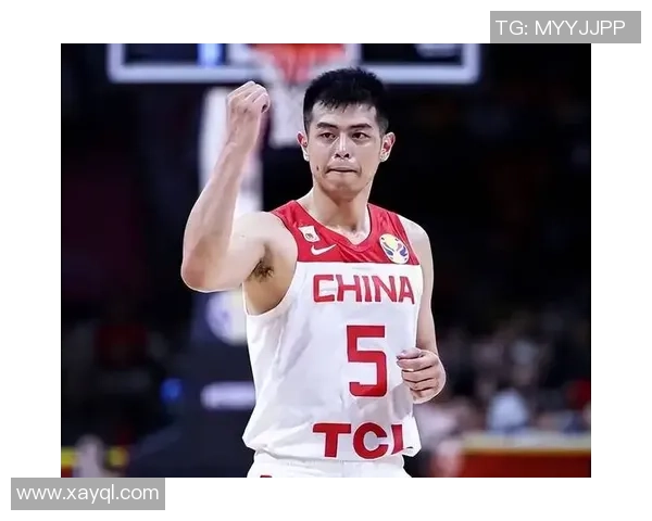 方硕的篮球之路：从青涩少年到职业球员的成长历程与心路历程